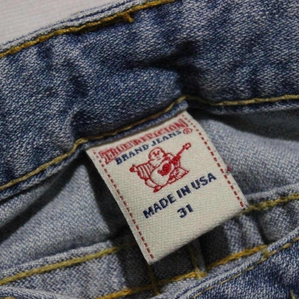 Womens Y2K Light Wash True Religion Cameron Distressed Straight Fit Jeans - Picture 6 of 8